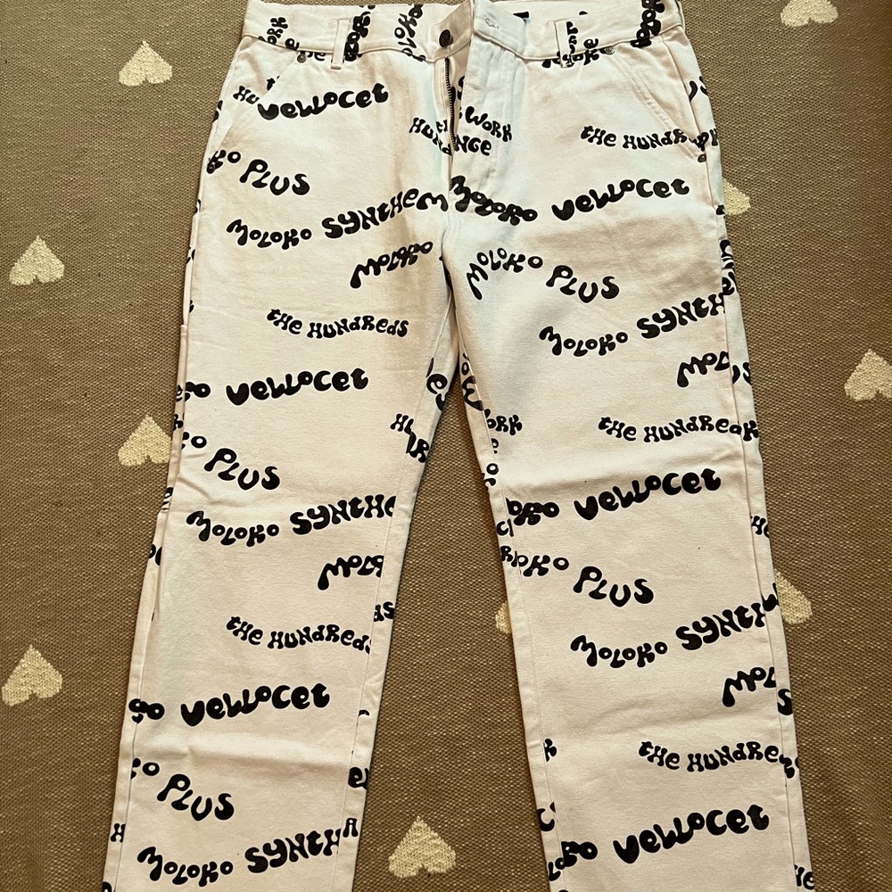 white and black wide leg jeans from zumiez new without tags